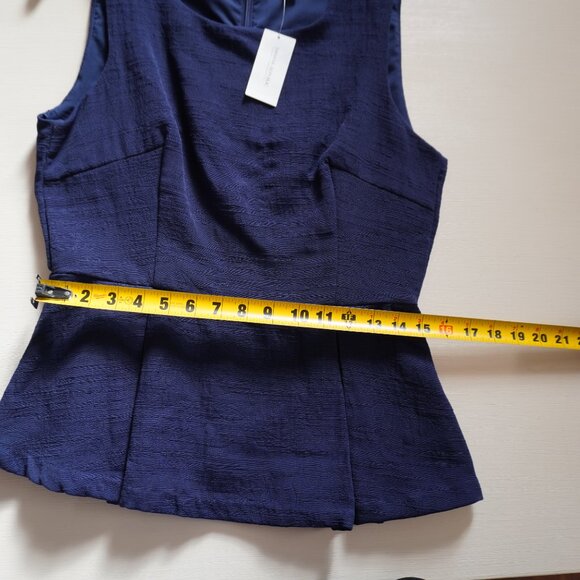 NWT Banana Republic Peplum Top Size 8 - Picture 7 of 10